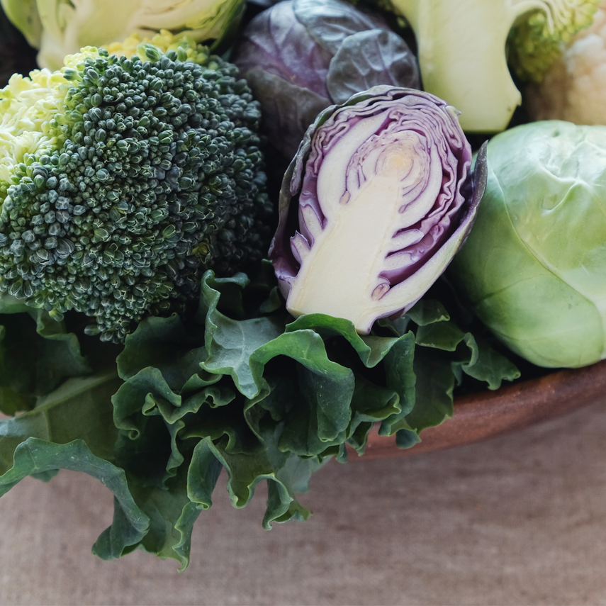 The Best Foods to Include Throughout Your Menstrual Cycle - Femmé Organic